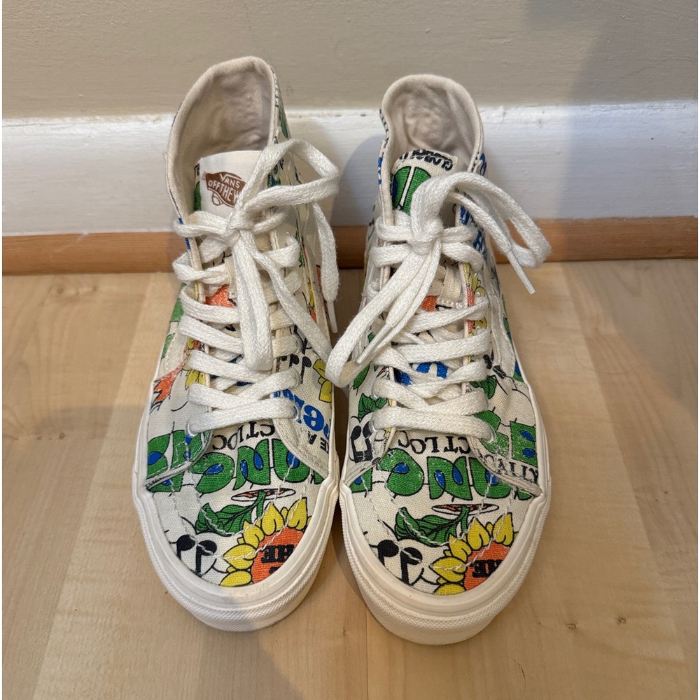 Cream Woodstock High Top Vans Size 6